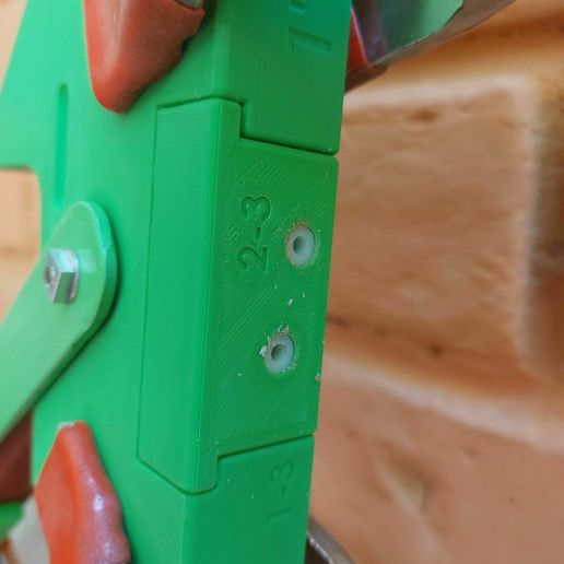 20231210_121134.jpg GUIDE FOR 40 X 20 mm WOODEN IN ANY ANGLE (GUIDE FOR 40 X 20 mm WOODEN IN ANY ANGLE)