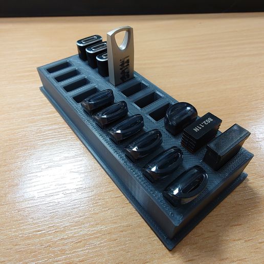 USB Stick Organiser (holds 20) 3D model