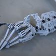 hand-assembled03.jpg Elysium_Max_Exoskeleton
