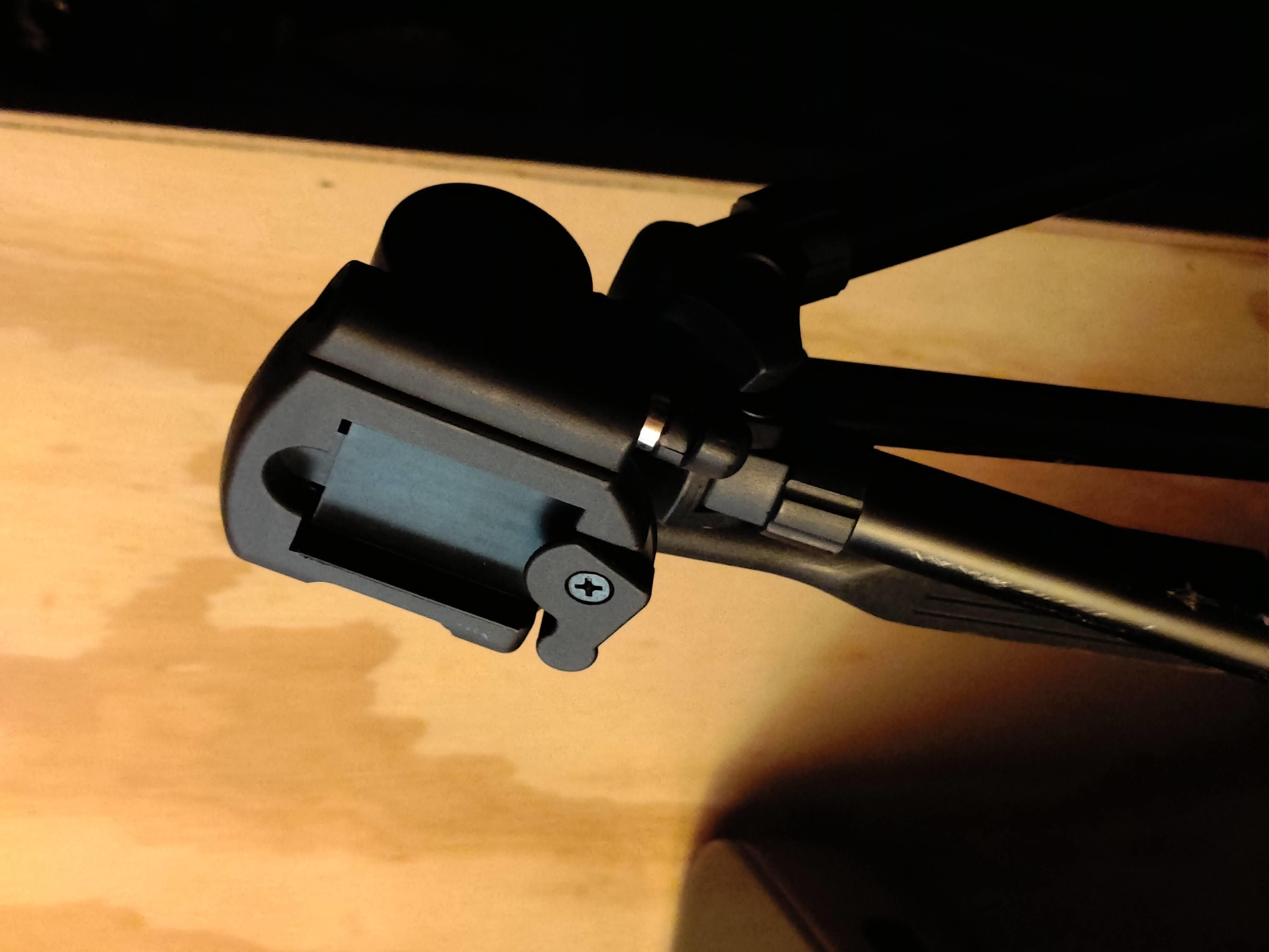 Free STL file Quantaray Quick Release Tripod Plate・3D printer design