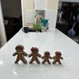 IMG_4862.jpg Gingerbread Family