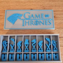 20201107_063040.jpg Free STL file Game of Thrones Chess Set and box・3D print model to download, 3DPrintBunny