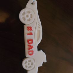 20230601_200716.jpg STL file Hotrod #1 Dad Keychain・Design to download and 3D print