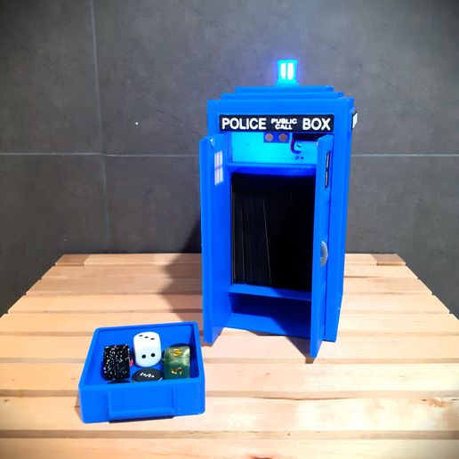 🩺 Doctor Who Tardis Lamp Deck Box Compatible MTG Decks・ 3D File for 3D ...