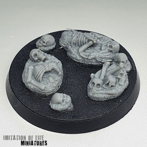 MINIATURES Skeleton base toppers - Supportfree base detailing kit.