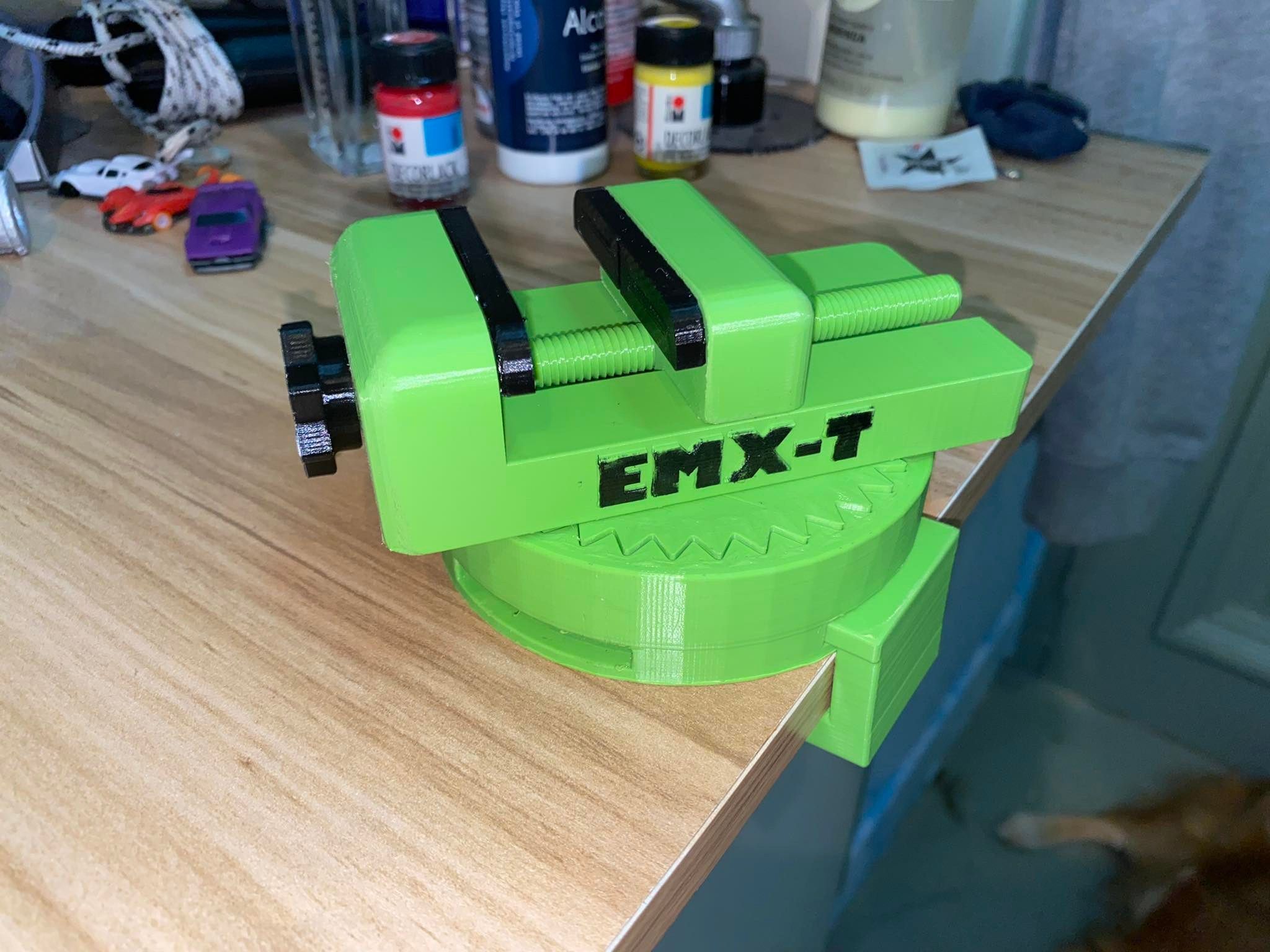 Free OBJ file Mini Desktop Vise・3D printing design to download・Cults