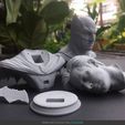 3.JPG Bat-dude Collectible Statue - 3D Printable