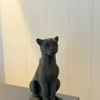 file_001cat.webp Sitzende Katzenfigur