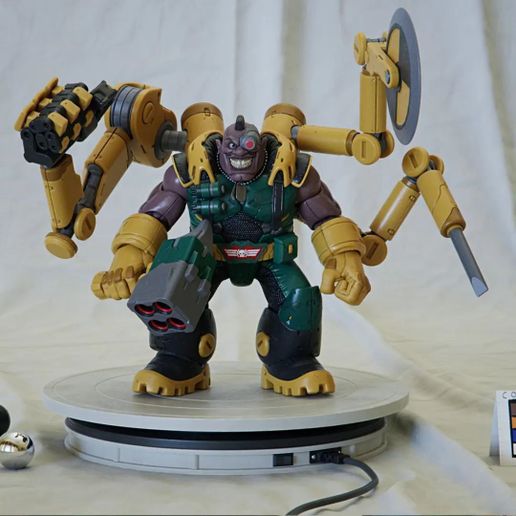 Articulated HAMMER HANK - Small Soldiers war of the nekron