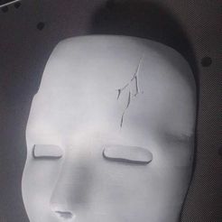 WhatsApp-Image-2023-05-25-at-22.33.57.jpeg Porcelain woman mask (broken)