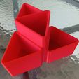 DO03.jpg Desk organizer made of triangular prisms