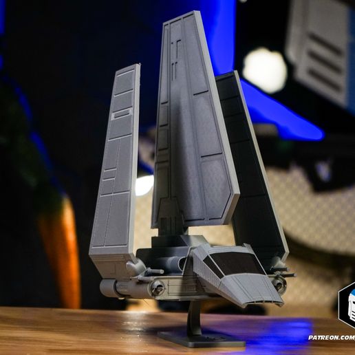 Pose1.jpg Lambda Shuttle Vehicle Kit Card - 3D Print Files