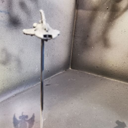 IMG_20211203_115208.jpg Nave de Transporte Eldar BFG, piloto entediado