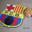 escudo-barcelona-futbol-club-equipo-jugadores-messi.jpg shield, badge, club, soccer, barcelona, logo, sign, signboard, poster, team, players, referee, referee