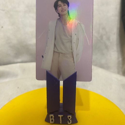 BTS PhotoCard Holder - Special Comeback Edition 💜