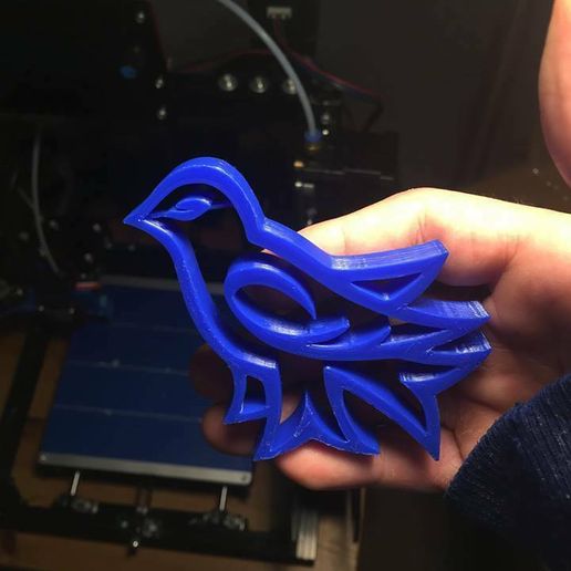 UVic Martlet & Keyring - 3D model önizlemesi