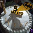IMG-20211125-WA0027.jpg Batman Mateo Signal Topper