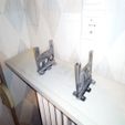 IMG_20190925_214711.jpg cast iron radiator shelf holder