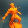 IMG_20191125_192257.jpg Wolverine statue