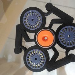 P_20170608_104347.jpg STL file Hand Spinner Cyclist・3D printing idea to download