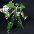 08.jpg Sword and Remote Bombs for Transformers Legacy Skyquake