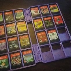 95672446_239653247253528_3766845928166653952_n.jpg Fold-able Switch game case