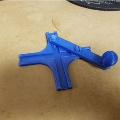 9597f4c3110afdbf54d0ebced52edba9_preview_featured.jpg Turny Handle Thing (Trammel of Archimedes)