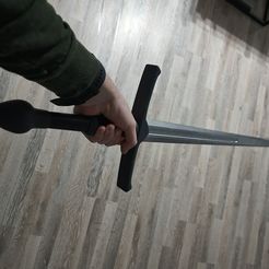20240204_212235.jpg Aragorn First Sword