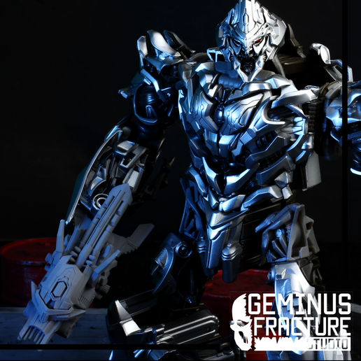 Timeline-1_01_00_00_13.png Megatron blaster studio series 54 Transformers