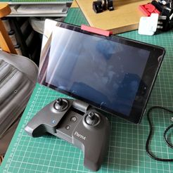 IMG_20180728_134545.jpg Free 3D file Parrot Anafi Tablet Extension・3D printer design to download