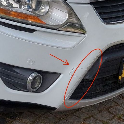 Ford Kuga front bumper strip
