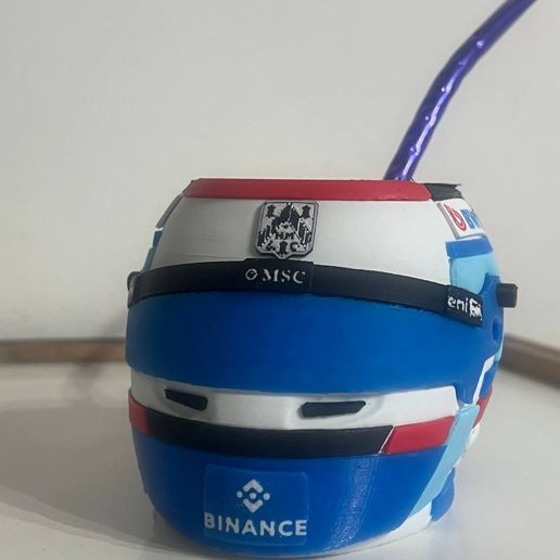 photo_2025-05-18_22-23-34.jpg Mate Casco Colapinto 2025