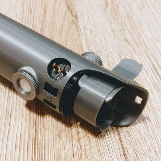 IMG_20171212_065750.jpg Graflex Lightsaber