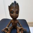 Groot Buste Groot Sculpture
