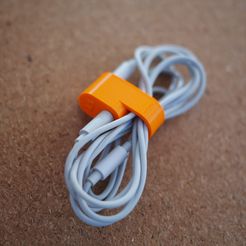 P1190533.jpg STL file Audio Mini jack Cable holder, cable clip, cable management, audio cable, storage・3D printable model to download
