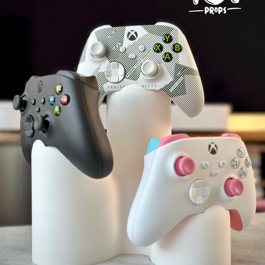 photo-output-19.jpeg Der moderne Dreifach-Controller-Ständer