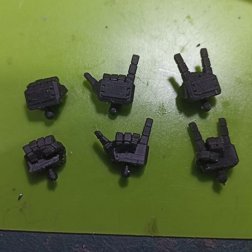 set2-hands-1.jpg Blokees GALAXY class Transformers extra hand set 2