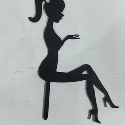 WhatsApp-Image-2023-05-30-at-6.00.25-PM.png STL-Datei Frau Tortenaufleger・3D-Druck-Idee zum Herunterladen