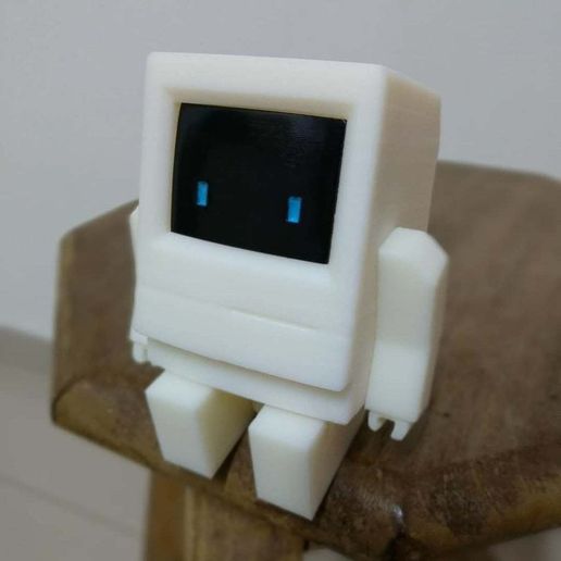 Giant Classicbot - 3D model önizlemesi