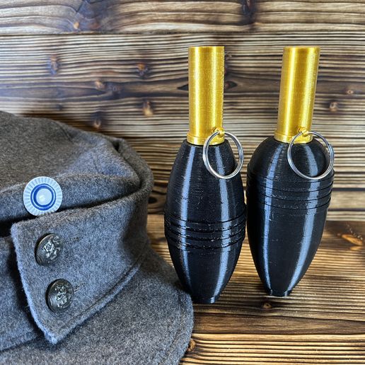 IMG_3919.jpg Finnische M1932-Granate