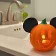 Bathroom.jpg Halloween Mickey Pumpkin Tea Light - High Detail Poly