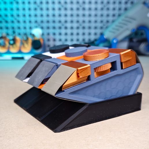 IMG_20240821_130108.jpg Sanding tool