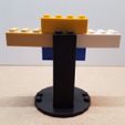overunder.jpg Lego Basic Display Stand