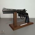 Python-Revolver-USA-1955-Display-Stand-Frikarte3D.jpg Python Revolver USA 1955 Display Stand