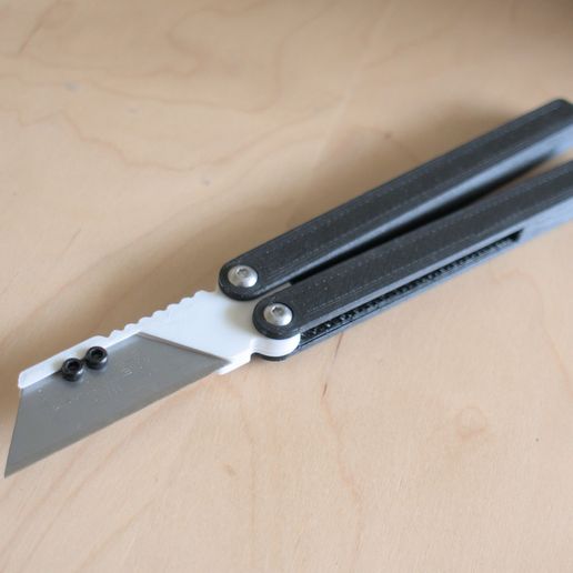 20221105_0005.jpg Utility Knife Balisong