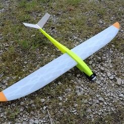 GOPR0378.resized.JPG Caracara - RC Glider / Motor glider