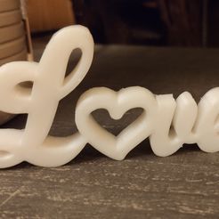IMG_20200206_214301.jpg Free STL file Love・Template to download and 3D print