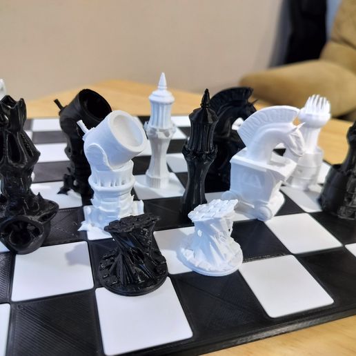 ♟️ Chess Set- Corrupted Mainstreet・ STL File for 3D printing・Cults