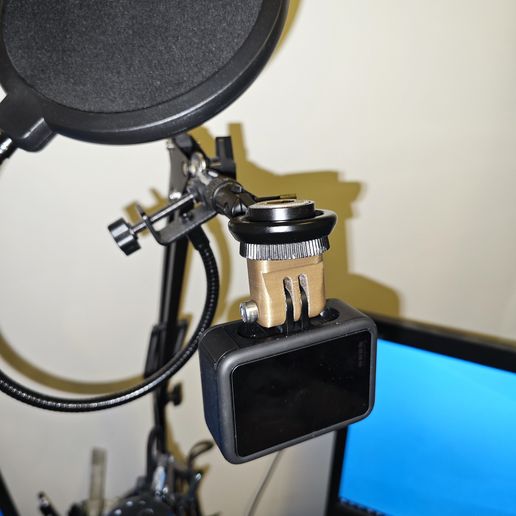 IMG_20240123_201354.jpg GOPRO MOUNT TO MICROPHONE STAND 5/8 INCH THREAD