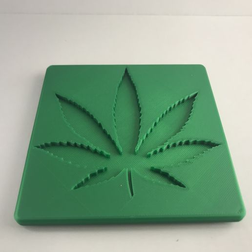 Cannabis_Coaster - 3D model önizlemesi